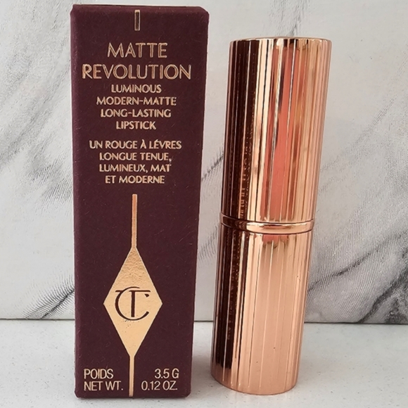 Charlotte Tilbury Matte Revolution - Picture 2 of 4